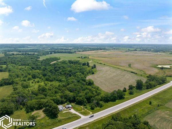 Highway 5, Centerville, IA 52544