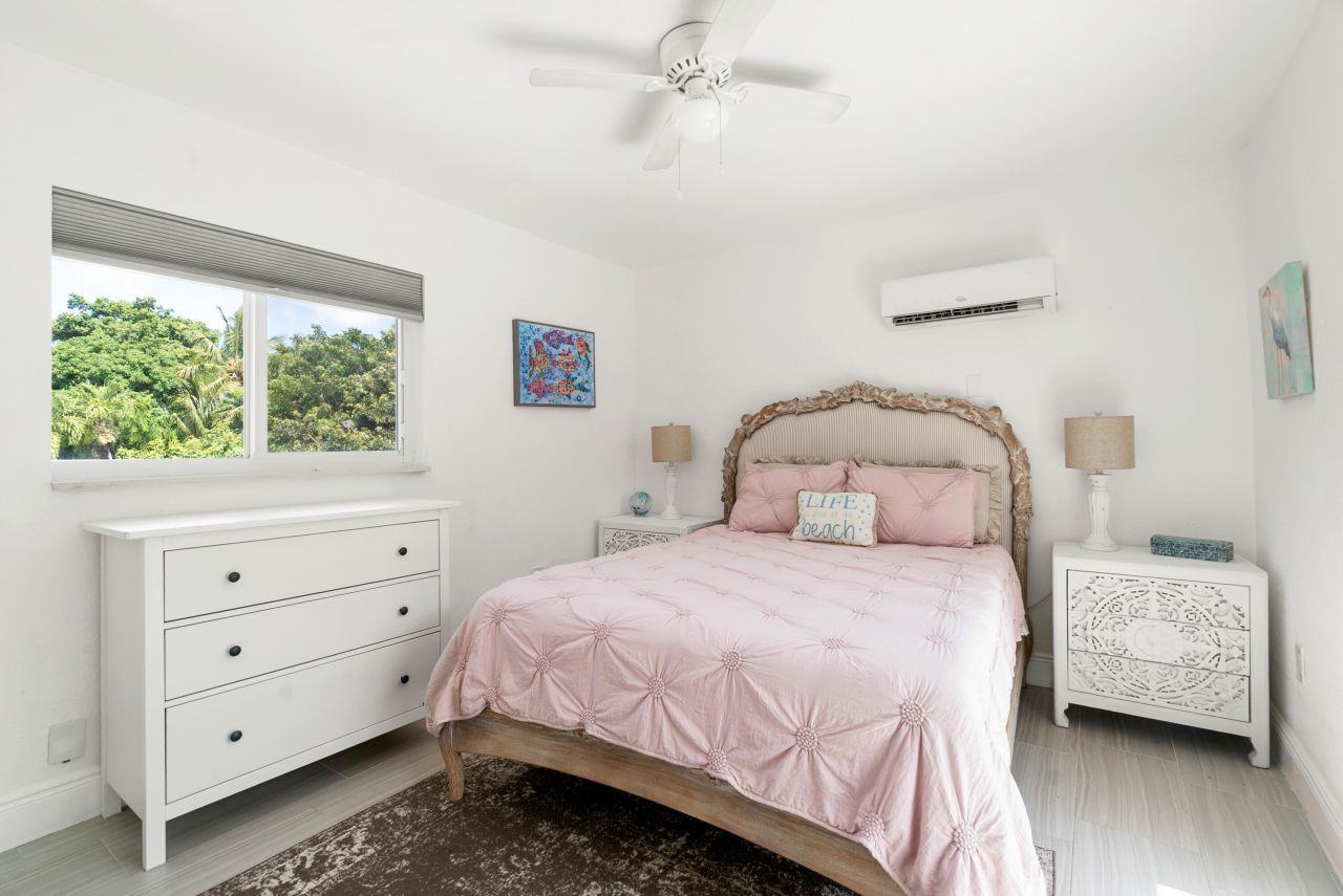 102 Harry Harris Drive, Tavernier, FL 33070 Photo