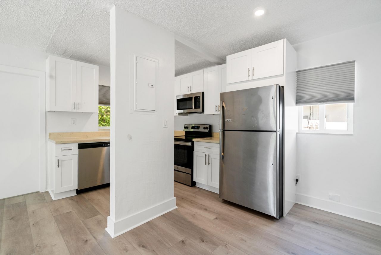 102 Harry Harris Drive, Tavernier, FL 33070 Photo