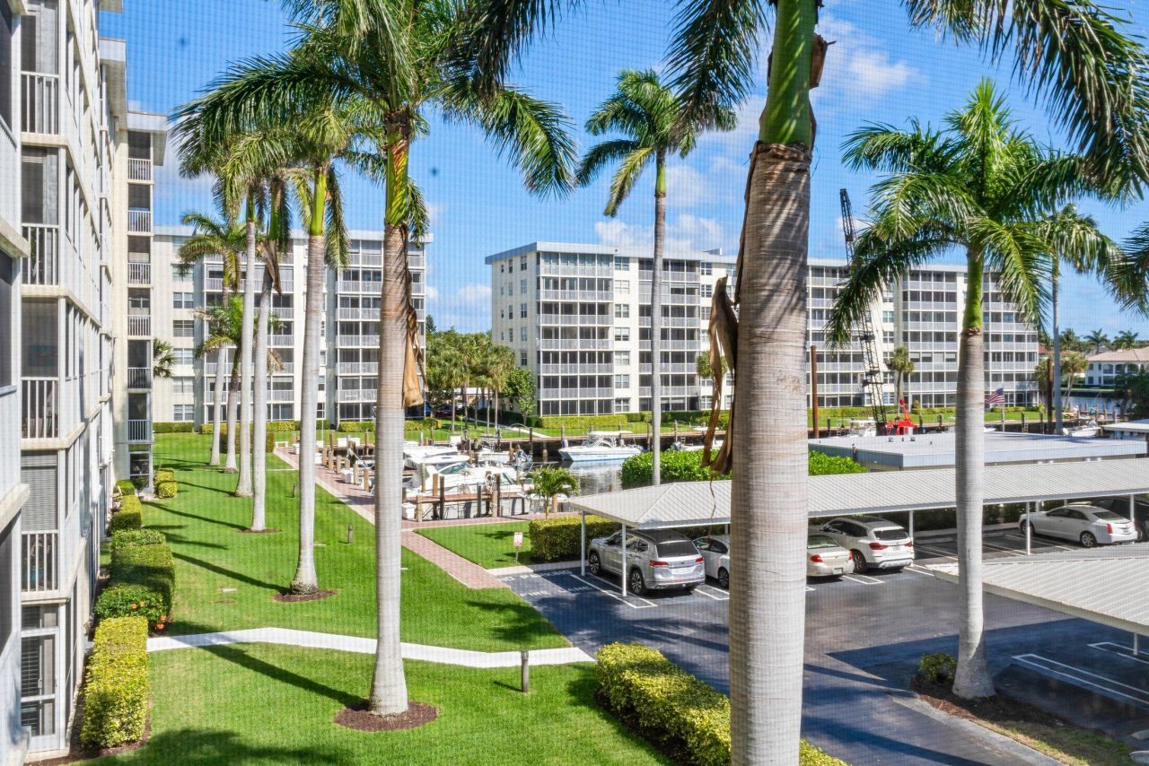 1 Harbourside Drive, Unit 1301, Delray Beach, FL 33483 Photo
