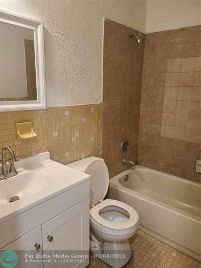 25 NW 11th Street, Fort Lauderdale, FL 33311 Photo