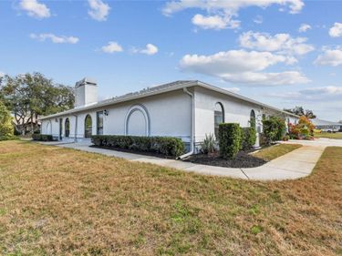 23227 CLUB VILLAS DRIVE, Unit 38, LAND O LAKES, FL 34639