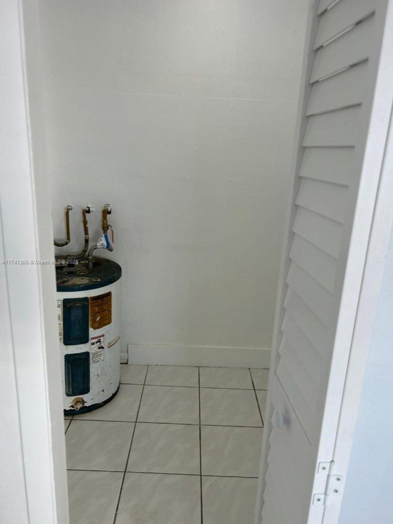 15201 NE 6th Ave, Unit C302, Miami, FL 33162 Photo