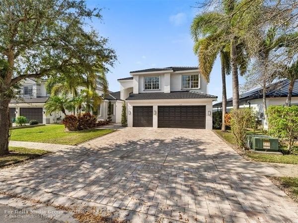 5318 SW 195th Terrace, Miramar, FL 33029