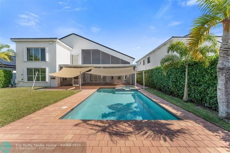 5318 SW 195th Terrace, Miramar, FL 33029 Photo