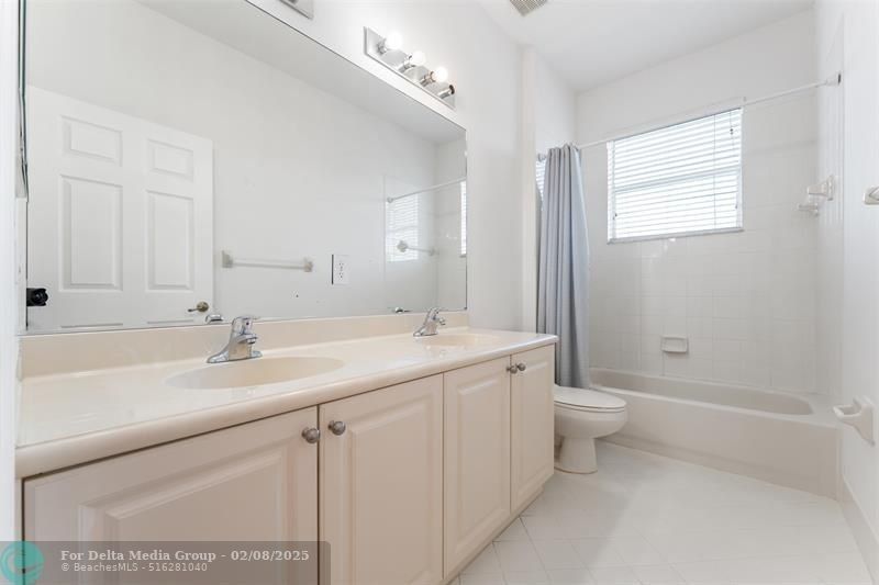 5318 SW 195th Terrace, Miramar, FL 33029 Photo