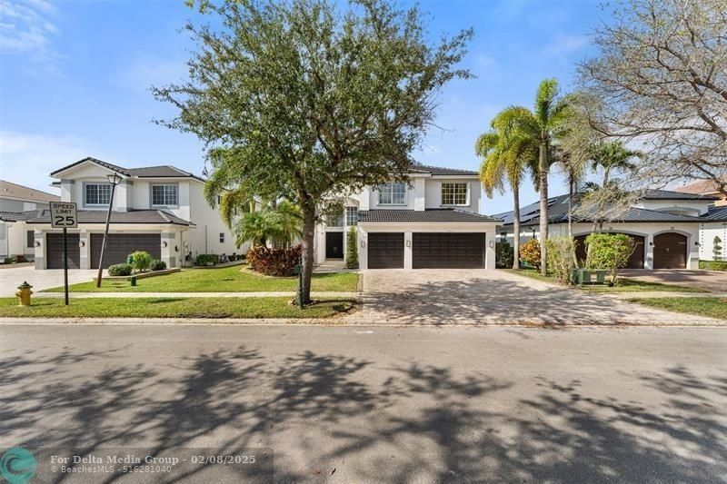 5318 SW 195th Terrace, Miramar, FL 33029 Photo