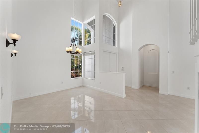 5318 SW 195th Terrace, Miramar, FL 33029 Photo