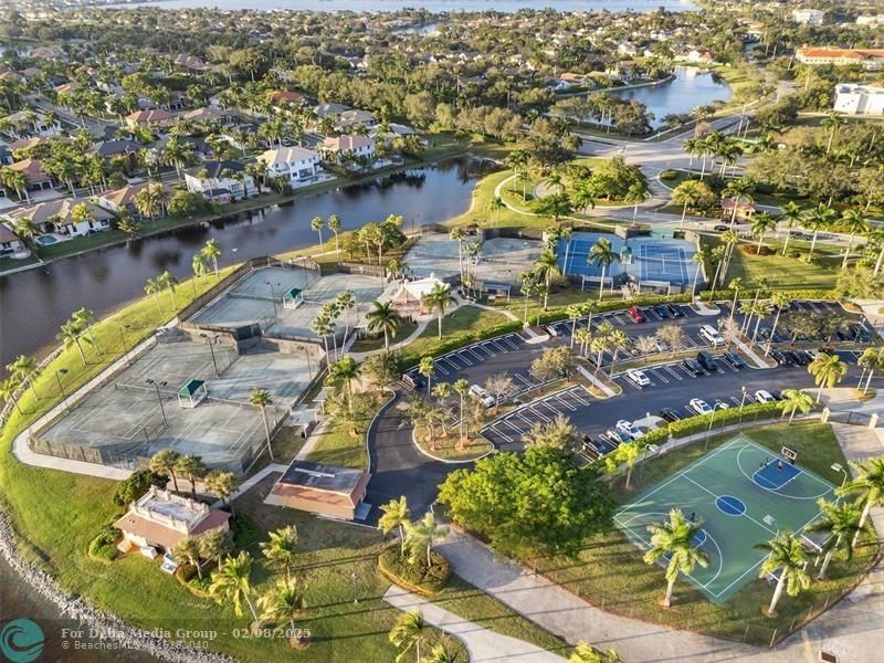 5318 SW 195th Terrace, Miramar, FL 33029 Photo