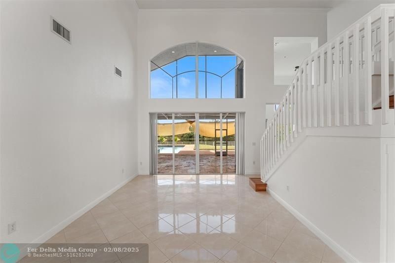 5318 SW 195th Terrace, Miramar, FL 33029 Photo