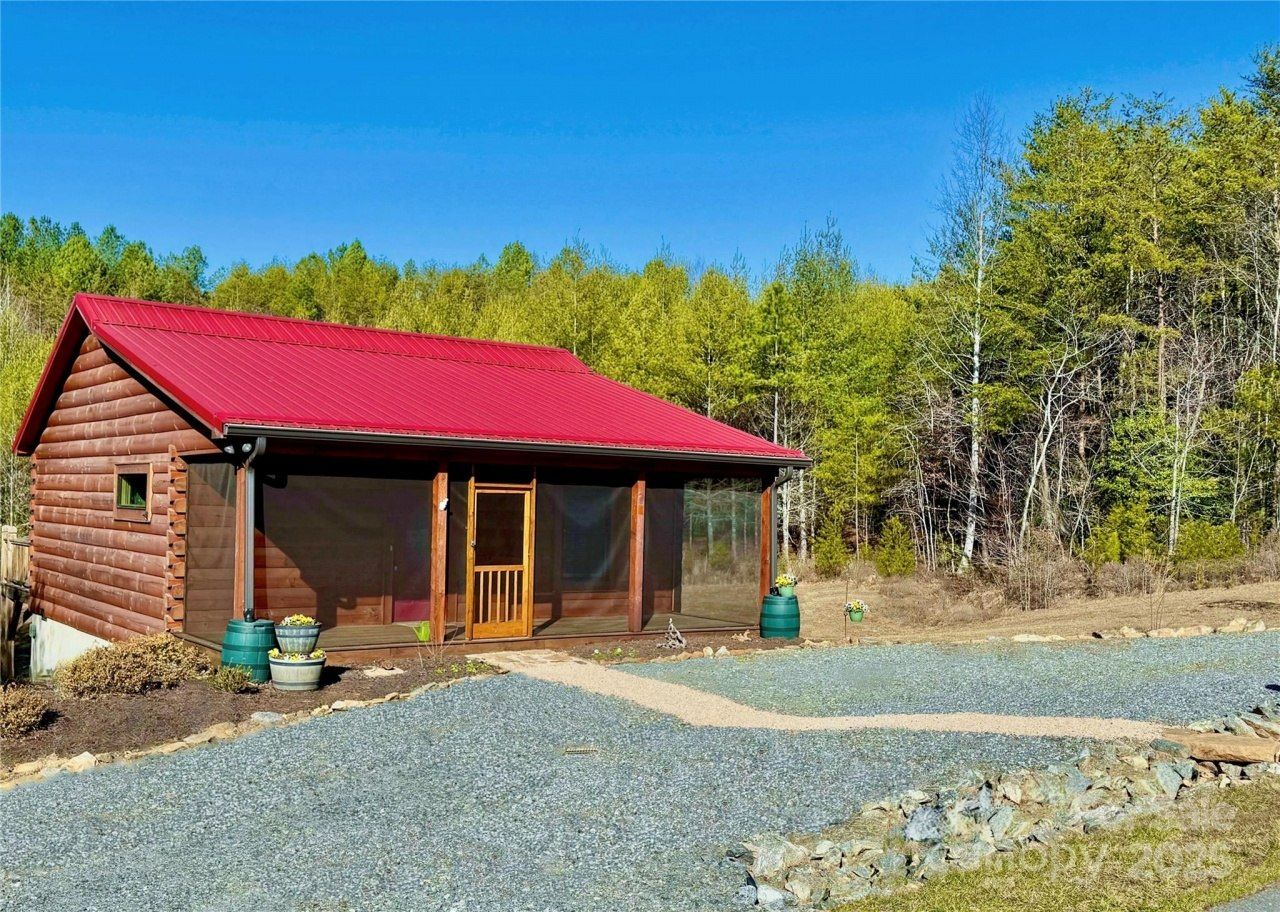 1895 Cypress Trail, Lenoir, NC 28645 Main Photo