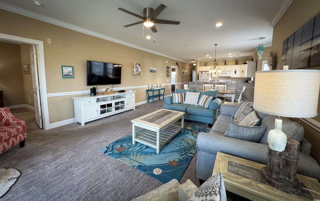 1004 Ray Costin Way Photo 5