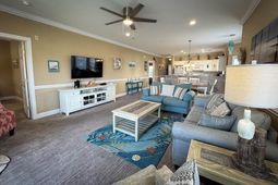 1004 Ray Costin Way photo 4