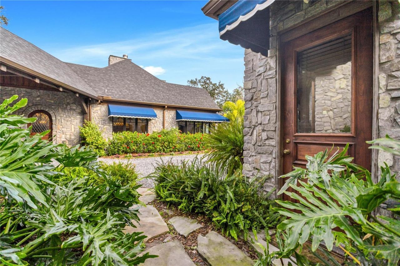 3005 S Miller Road, Valrico, FL 33596 Photo