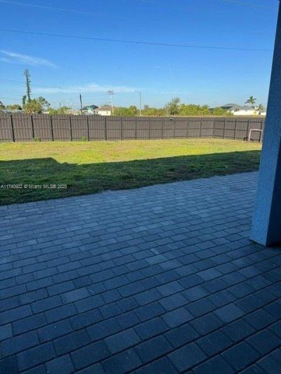 512 NE Juanita Pl, Cape Coral, FL 33909 Photo