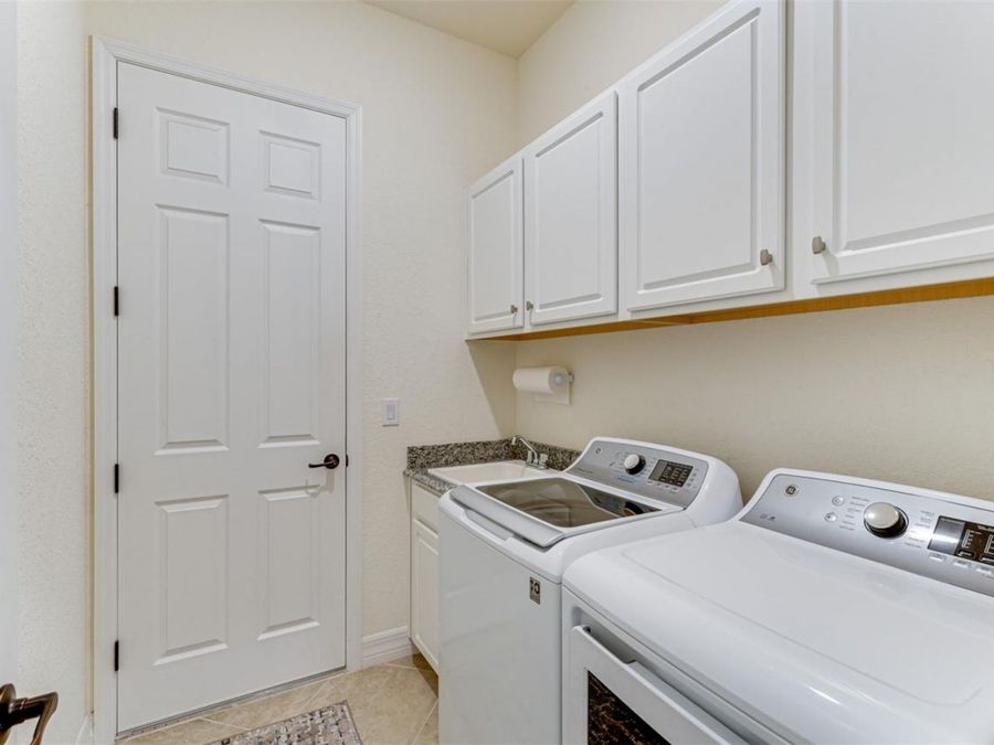 Property Image 72