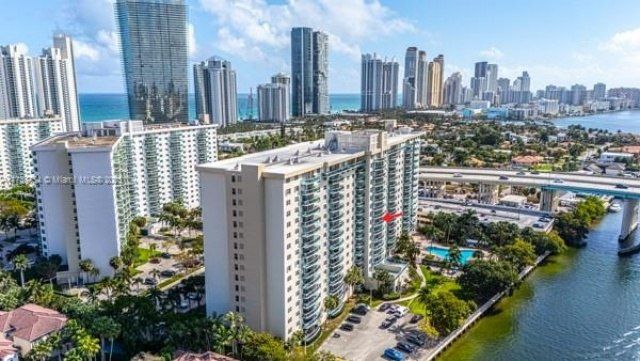 19390 Collins Ave, Unit 817, Sunny Isles Beach, FL 33160 Photo