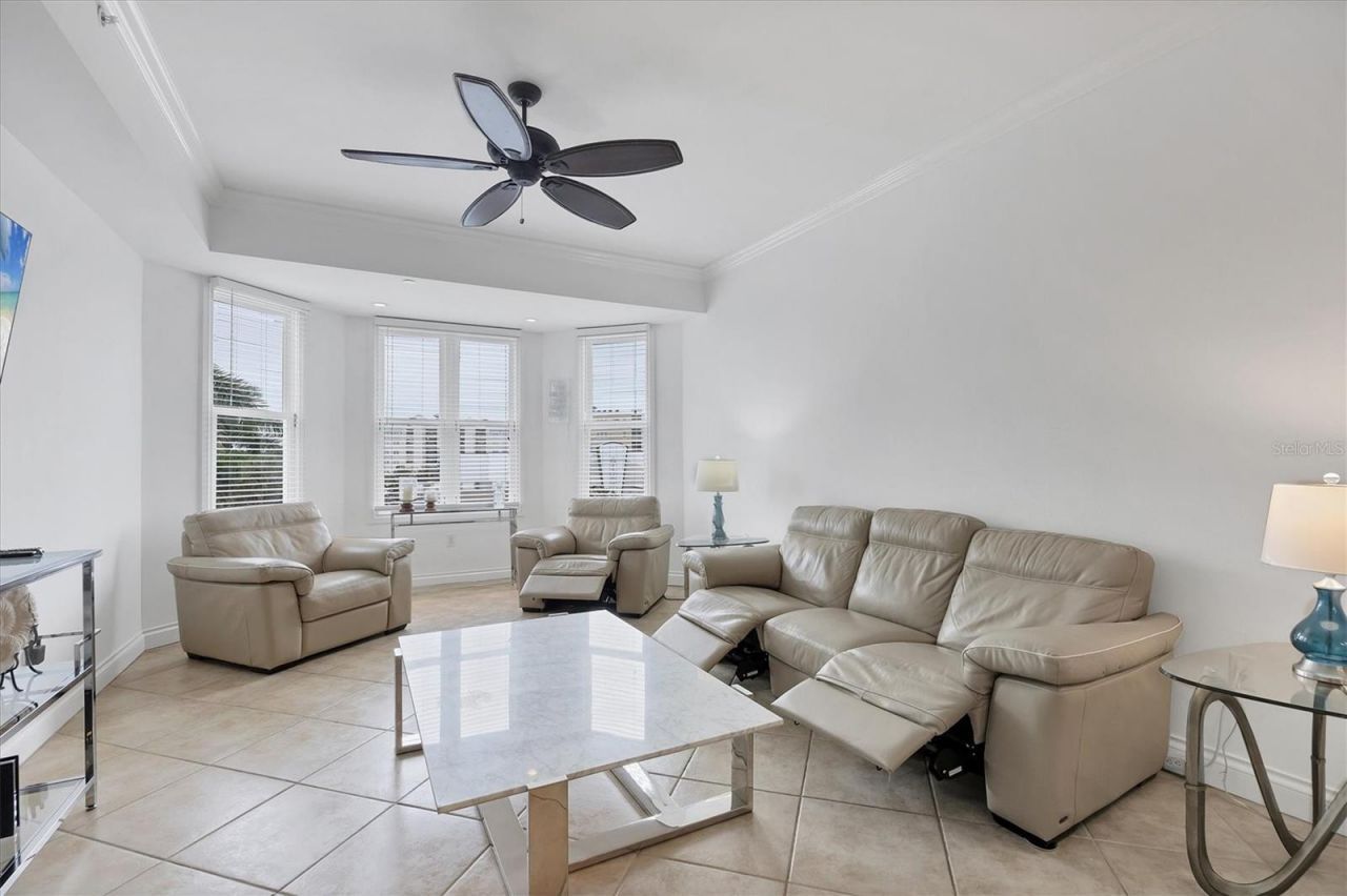 8111 Lakewood Main Street, Unit 304, Lakewood Ranch, FL 34202 Photo