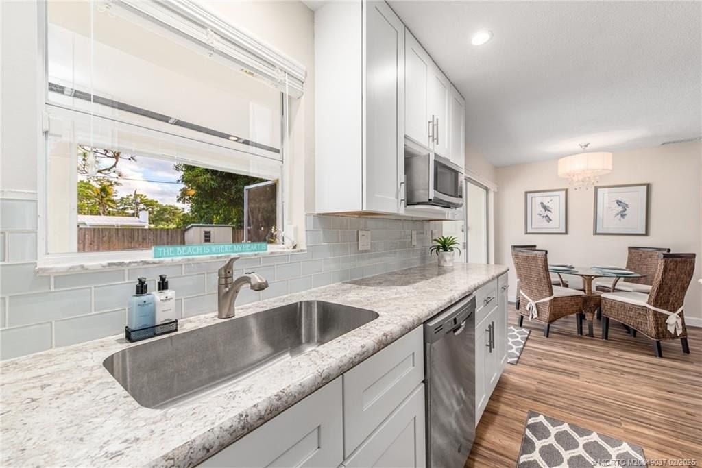 9026 SE Bobwhite Street, Hobe Sound, FL 33455 Photo