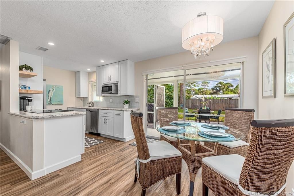 9026 SE Bobwhite Street, Hobe Sound, FL 33455 Photo