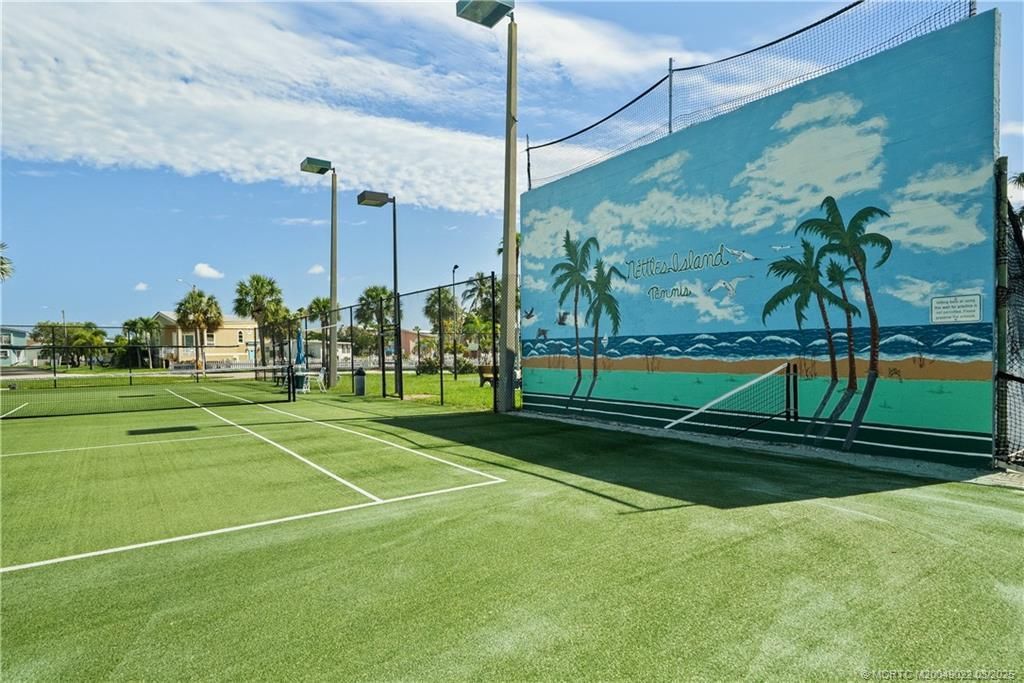 286 Nettles Boulevard, Jensen Beach, FL 34957 Photo