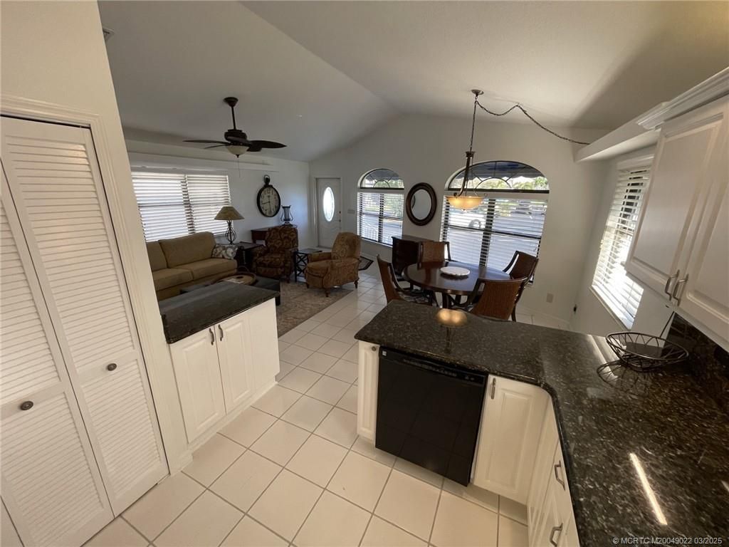 286 Nettles Boulevard, Jensen Beach, FL 34957 Photo