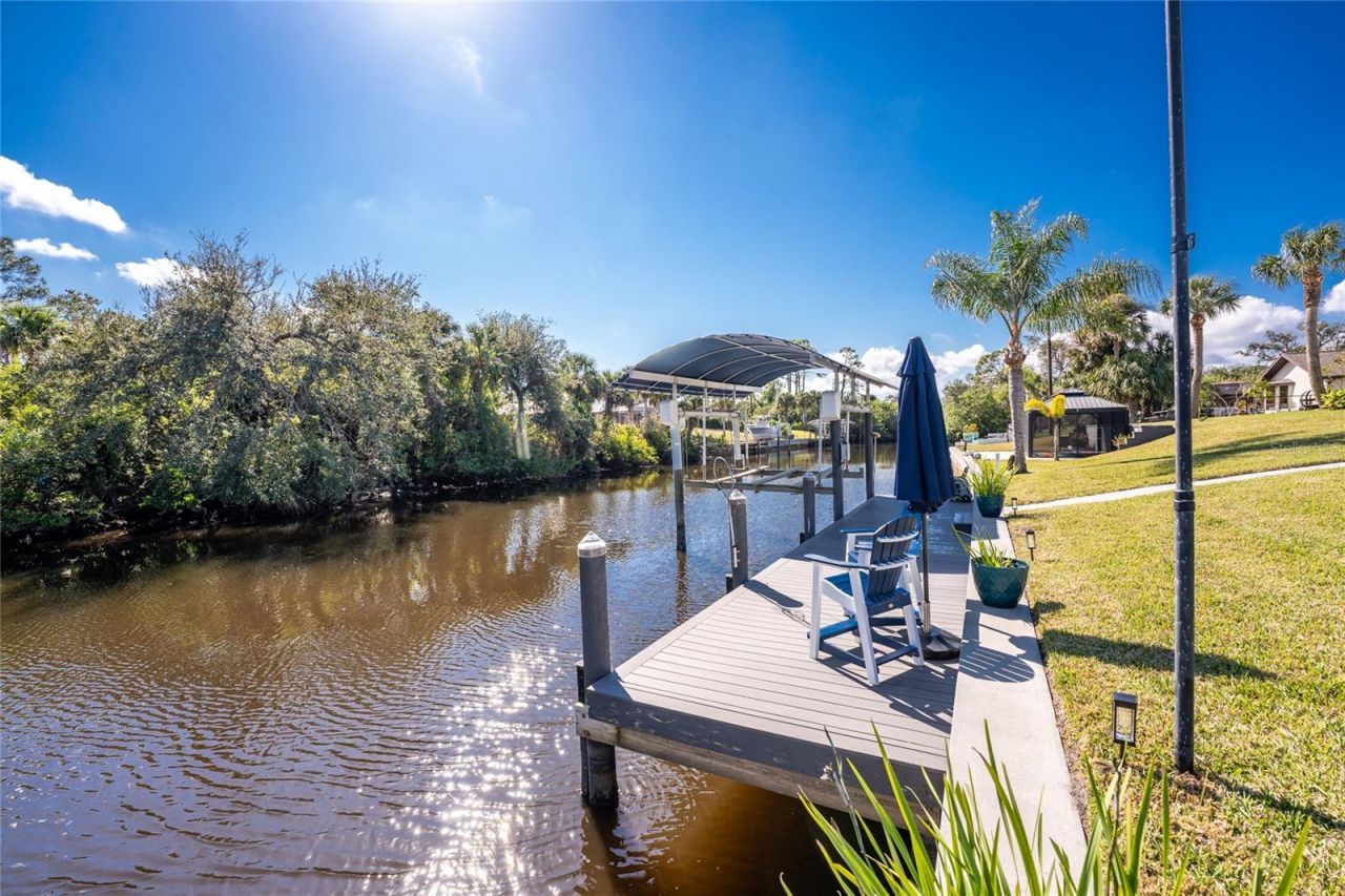 1052 Eppinger Drive, Port Charlotte, FL 33953 Photo