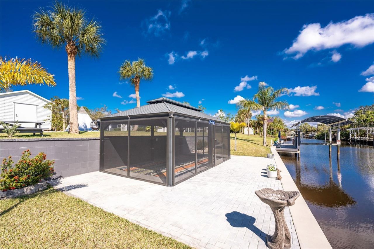 1052 Eppinger Drive, Port Charlotte, FL 33953 Photo