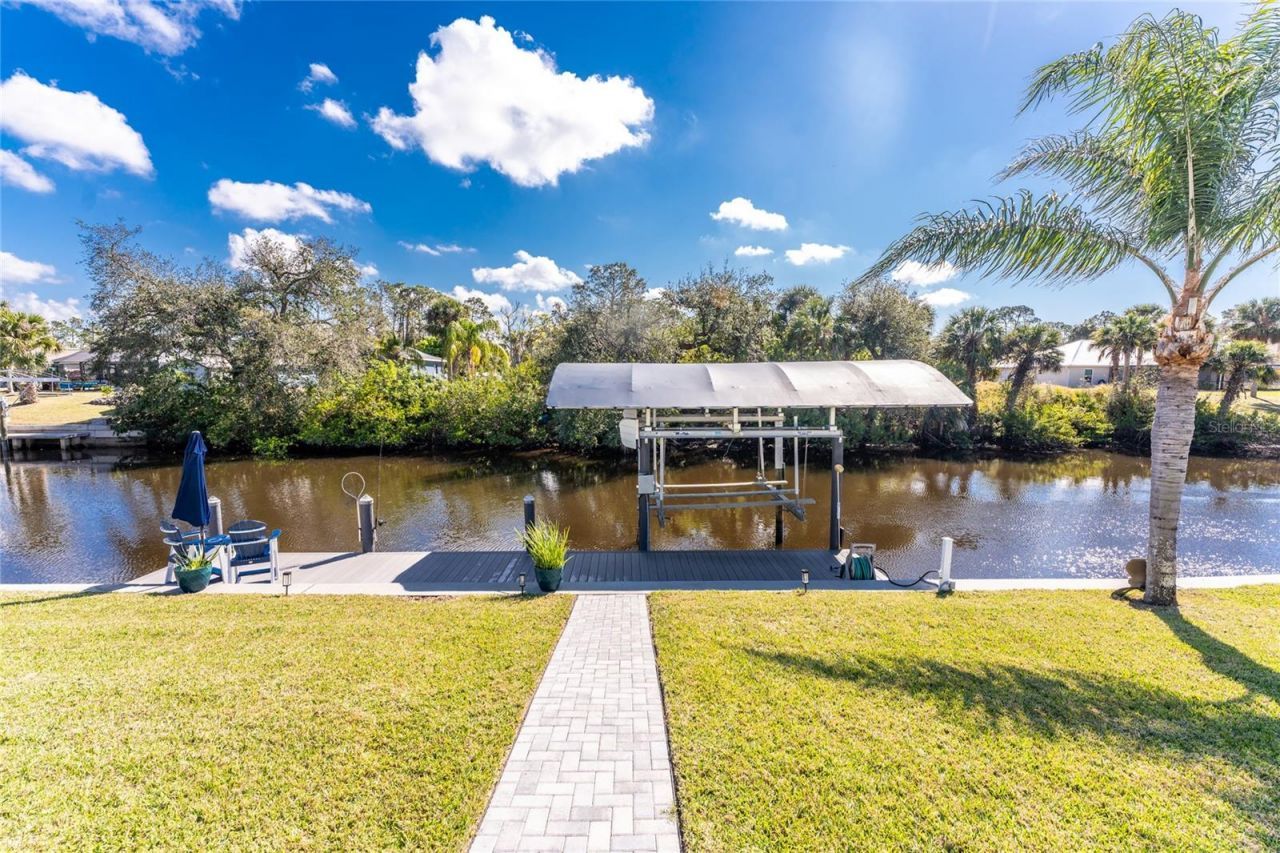 1052 Eppinger Drive, Port Charlotte, FL 33953 Photo