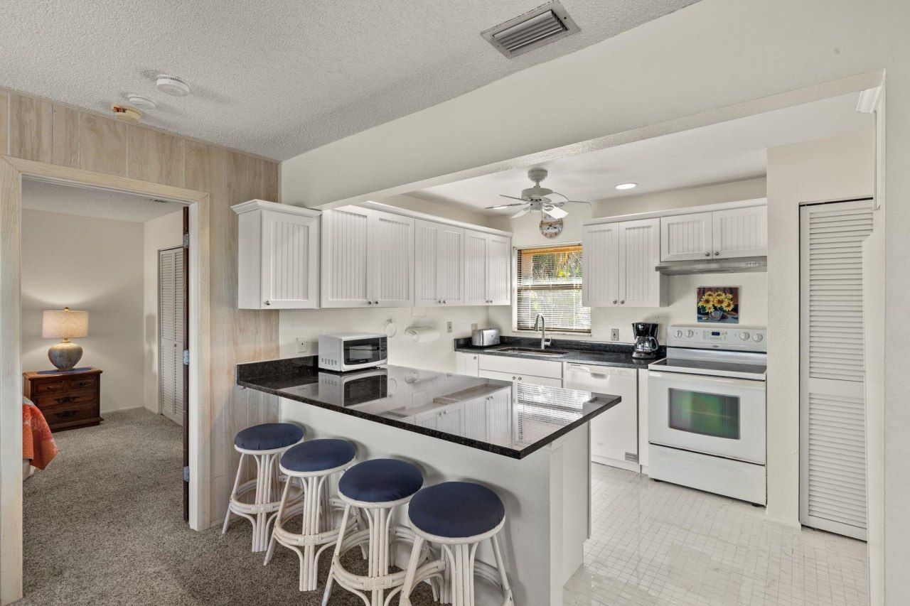 5117 Sea Bell Rd, Unit A203, Sanibel, FL 33957 Photo