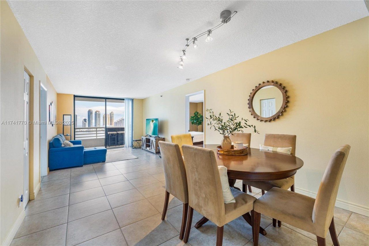 3300 NE 192nd St, Unit PH16, Aventura, FL 33180 Photo