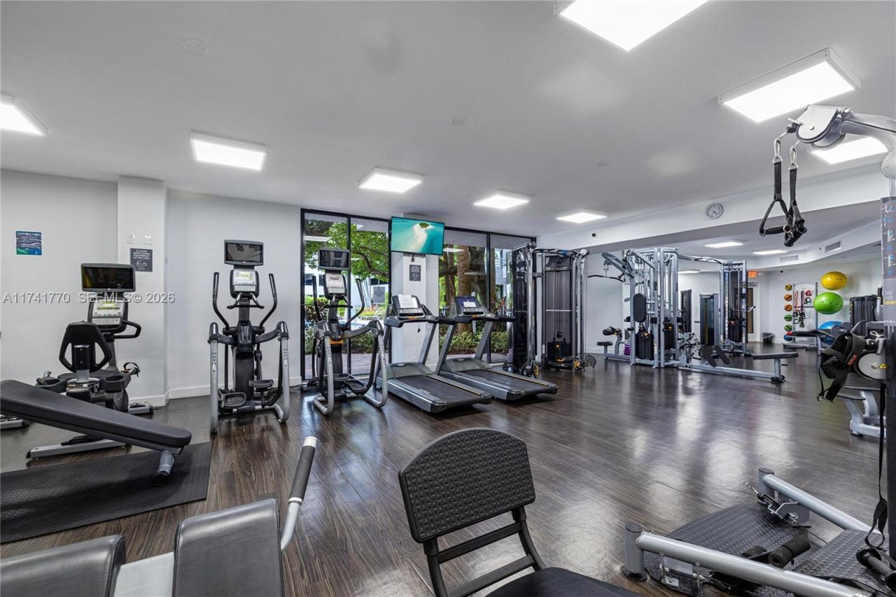 3300 NE 192nd St, Unit PH16, Aventura, FL 33180 Photo