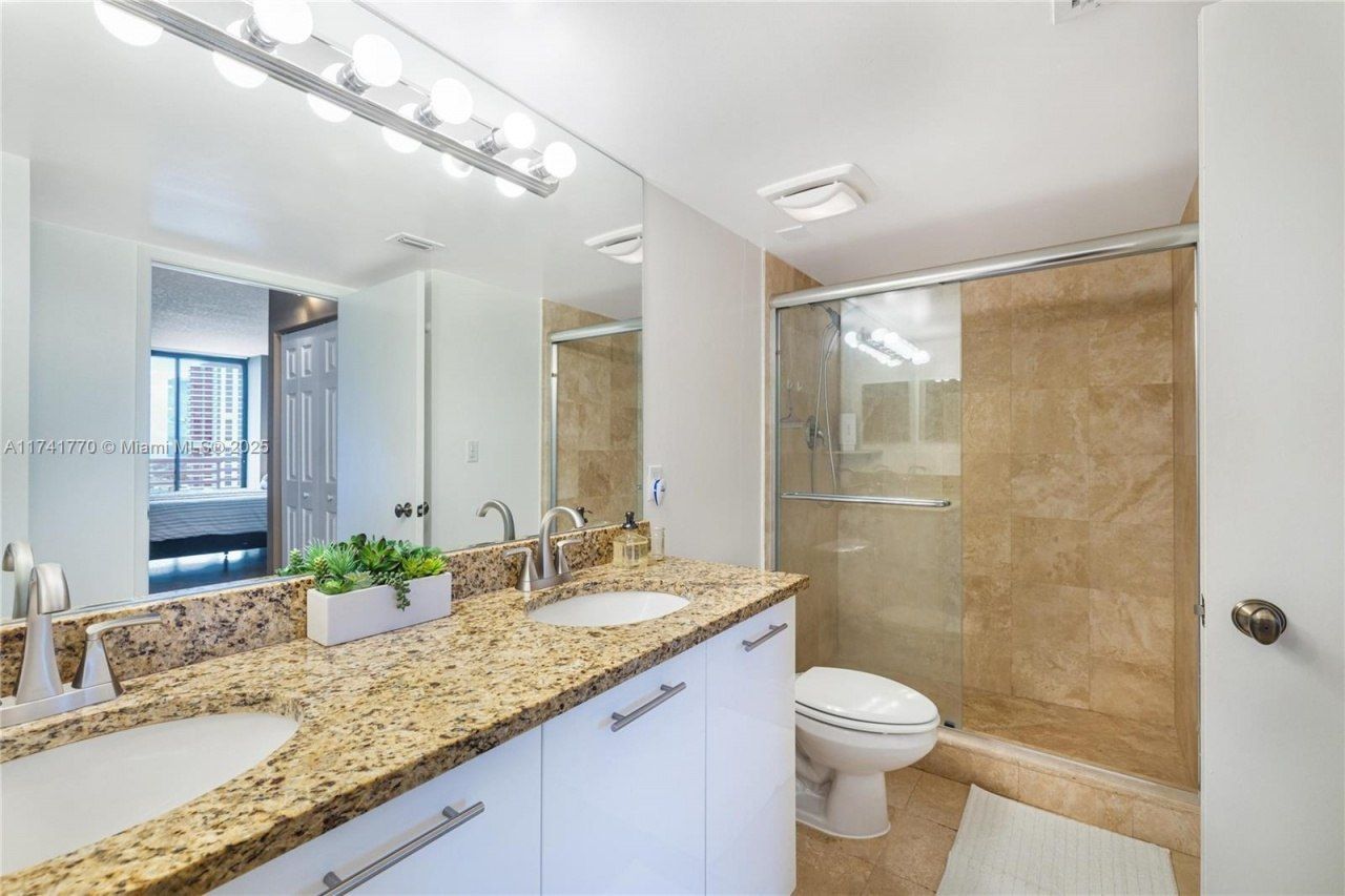 3300 NE 192nd St, Unit PH16, Aventura, FL 33180 Photo