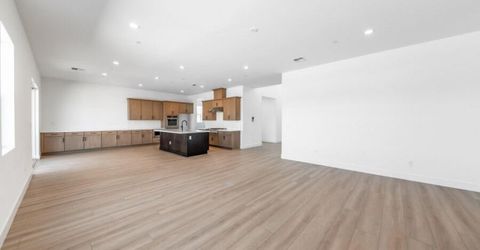 401 Pah Rah Ridge Drive, Unit Magnolia 3, Sparks, NV 89441 Photo