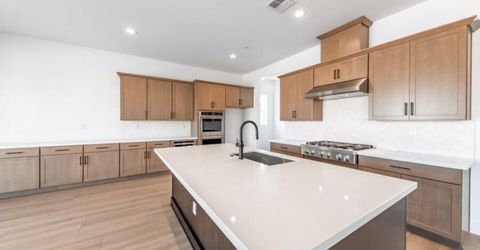 401 Pah Rah Ridge Drive, Unit Magnolia 3, Sparks, NV 89441 Photo