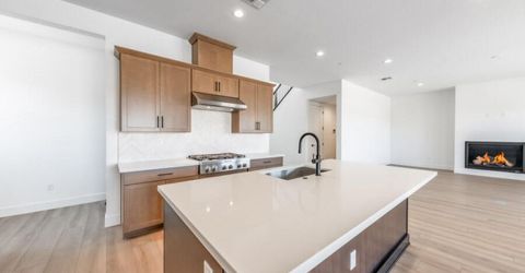 401 Pah Rah Ridge Drive, Unit Magnolia 3, Sparks, NV 89441 Photo