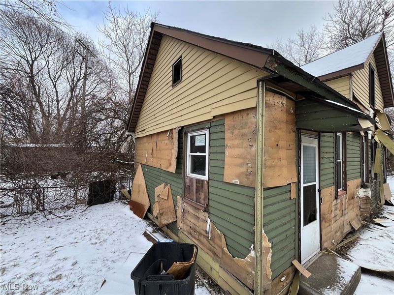 4667 Avery Avenue, Cleveland, OH 44127 Photo 5