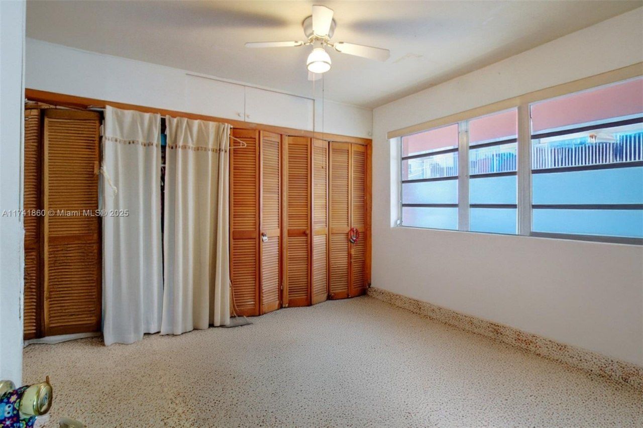 21 NW 32 Court, Miami, FL 33125 Photo