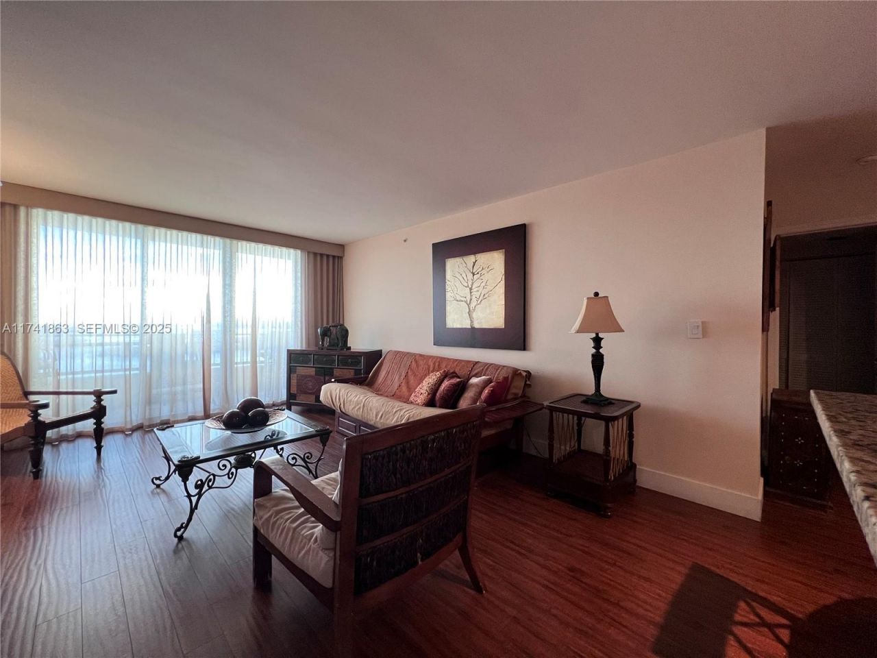 90 Alton Rd, Unit 2110, Miami Beach, FL 33139 Photo