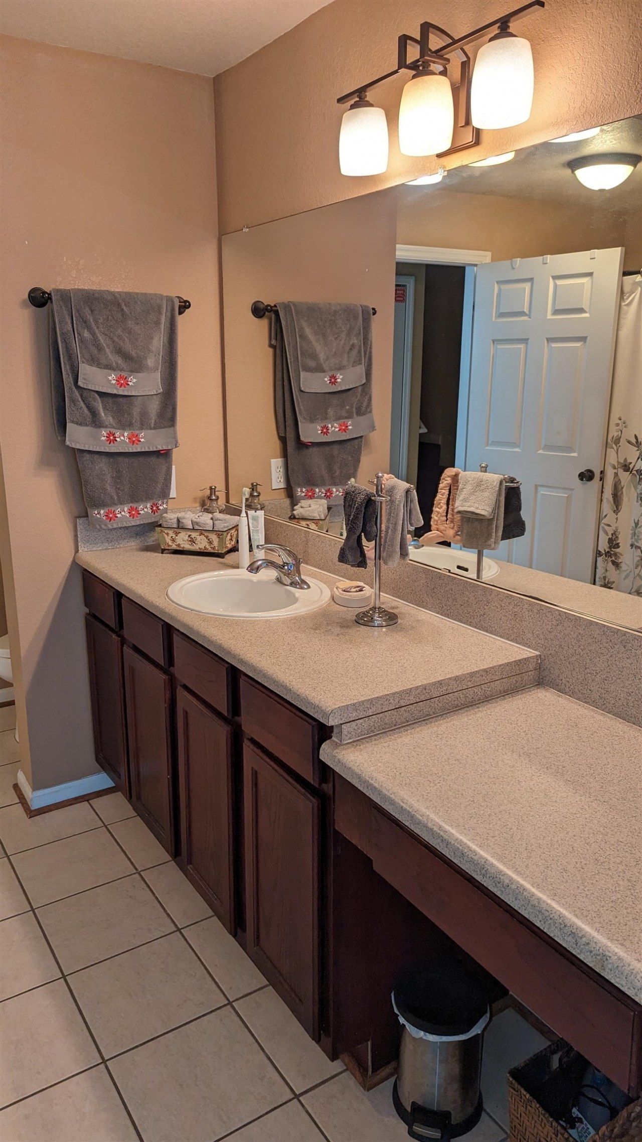 2801 Chancellorsville Drive, Unit 533 and Storage 5s1, Tallahassee, FL 32312 Photo