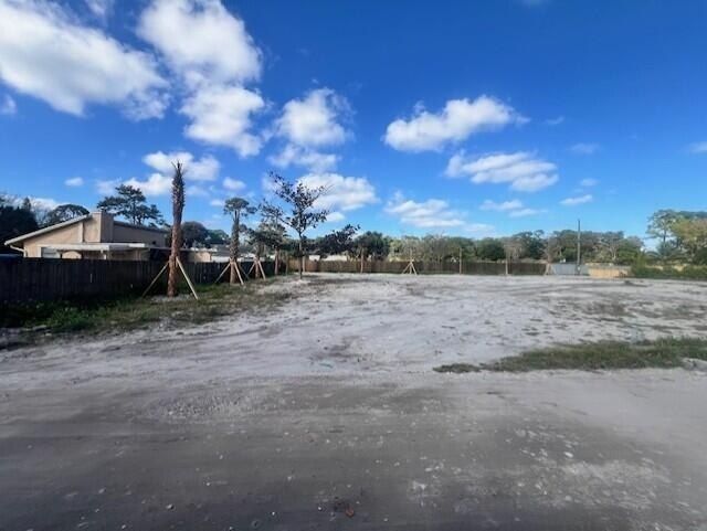 447 Tall Pines Road, West Palm Beach, FL 33415 Photo