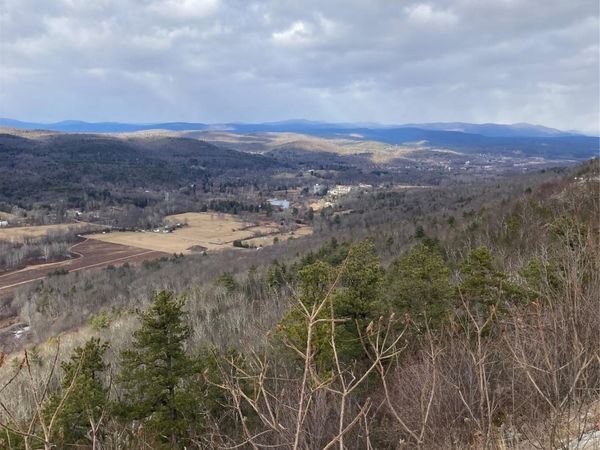 South Gully / Mt Meenagha S Gully, Cragsmoor, NY 12420