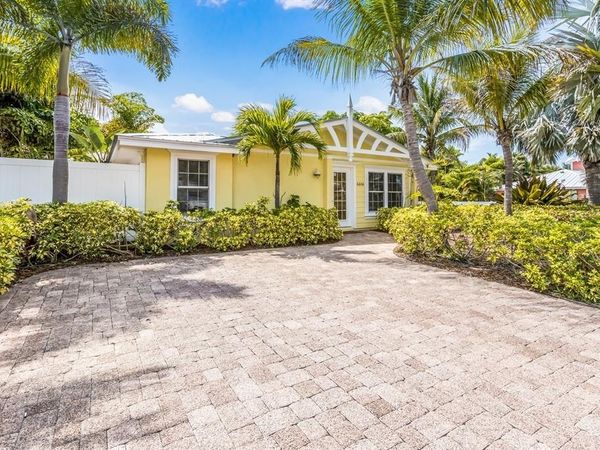 6606 HOLMES BOULEVARD, Unit 3, HOLMES BEACH, FL 34217