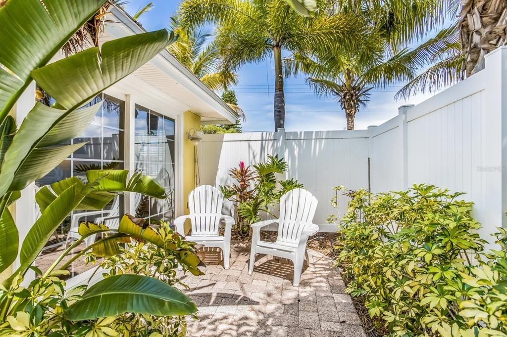 6606 Holmes Boulevard, Unit 3, Holmes Beach, FL 34217 Photo