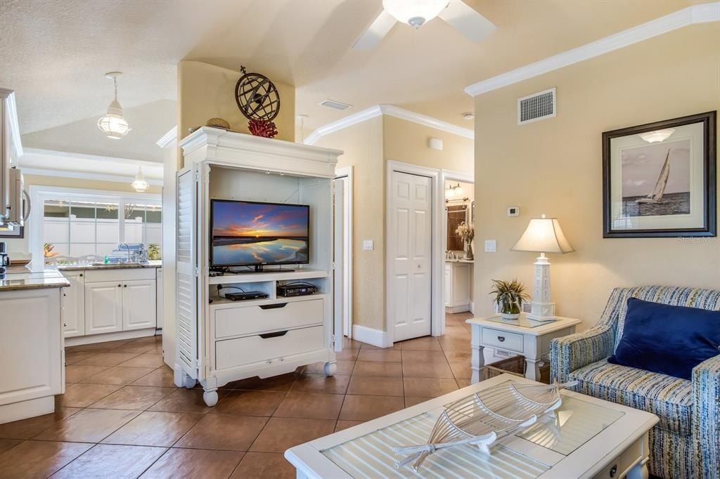 6606 Holmes Boulevard, Unit 3, Holmes Beach, FL 34217 Photo