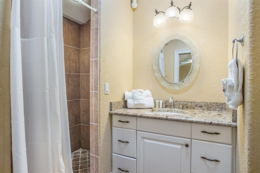 6606 Holmes Boulevard, Unit 3, Holmes Beach, FL 34217 Photo