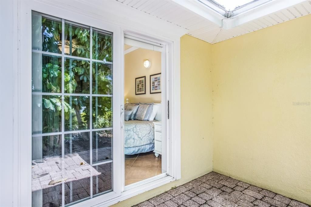 6606 Holmes Boulevard, Unit 3, Holmes Beach, FL 34217 Photo