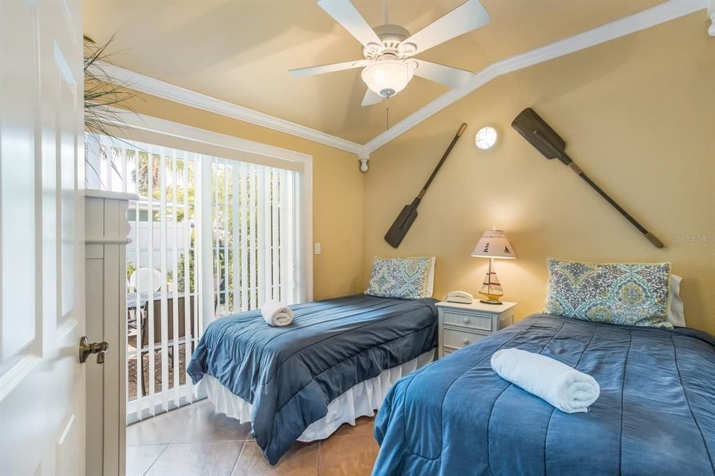 6606 Holmes Boulevard, Unit 3, Holmes Beach, FL 34217 Photo