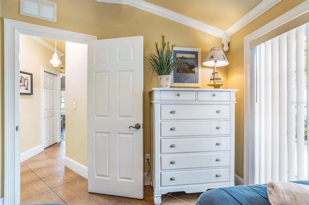 6606 Holmes Boulevard, Unit 3, Holmes Beach, FL 34217 Photo