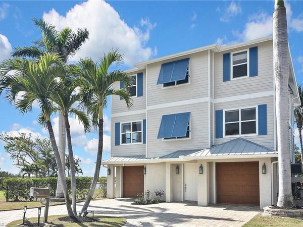 24581 Redfish ST, BONITA SPRINGS, FL 34134